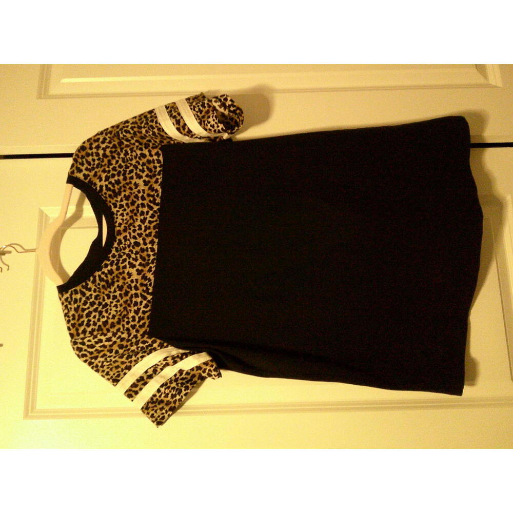Leopard Print Short Sleeve Block Tee